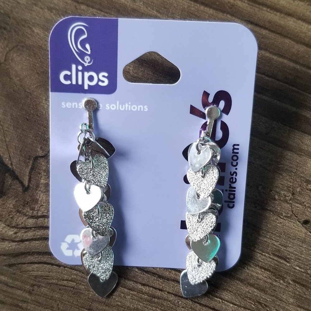 Clip-on Earrings - Silver Dangling Hearts